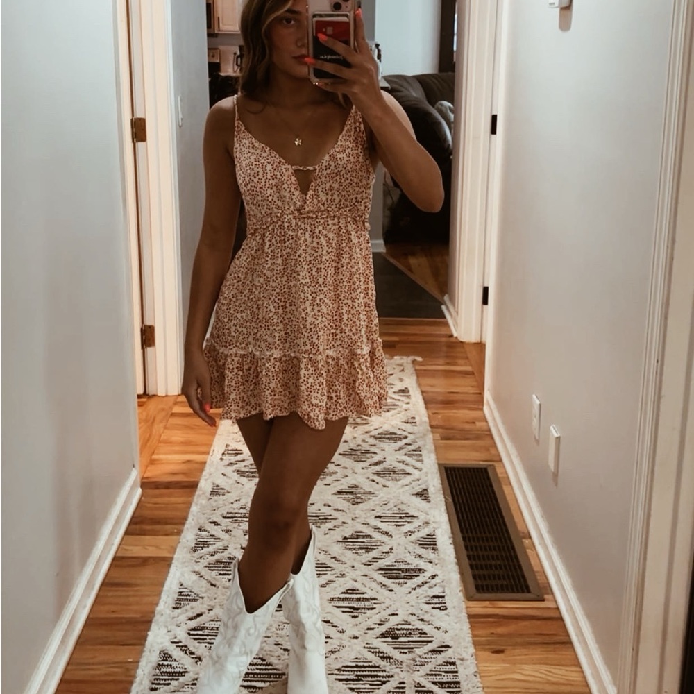 Floral Print Spaghetti Strap Dress - Picture 1 of 3
